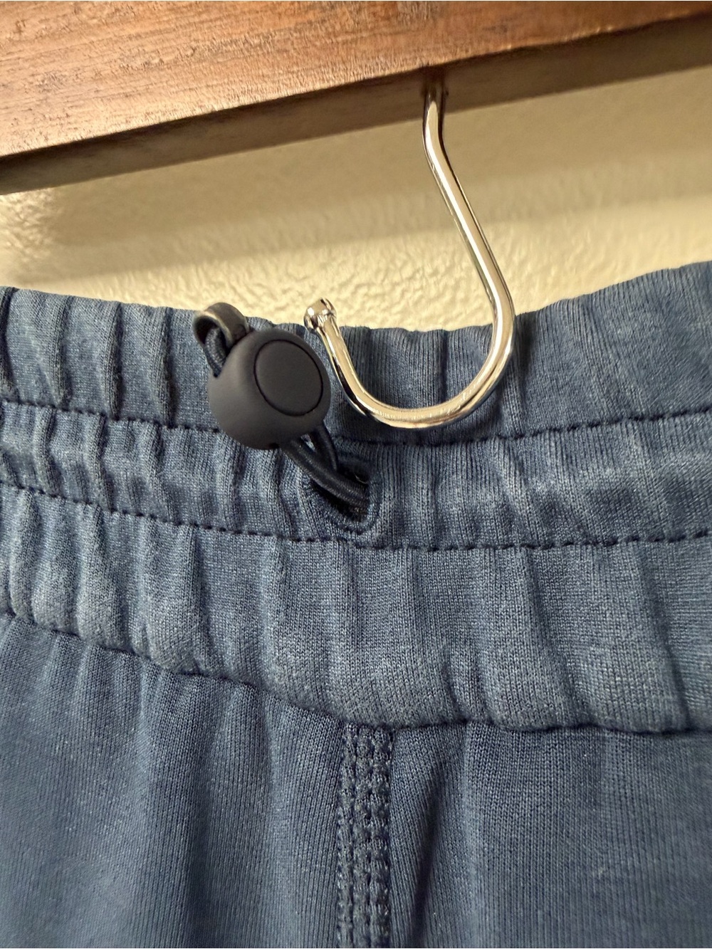 Lululemon Sofstreme High-Rise Pant True Navy Size 4 - Picture 4 of 8